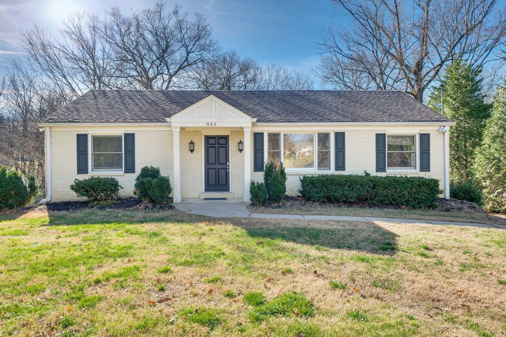 843 Summerly Dr, Nashville, TN 37209