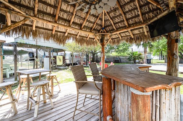 108 N 2nd St, Fulton, TX 78358