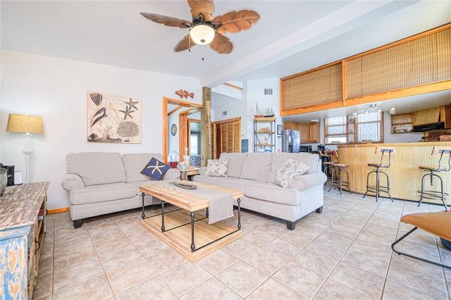 108 N 2nd St, Fulton, TX 78358