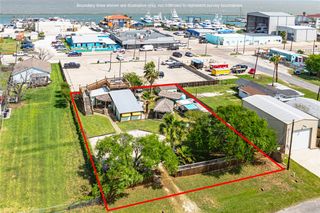 108 N 2nd St, Fulton, TX 78358