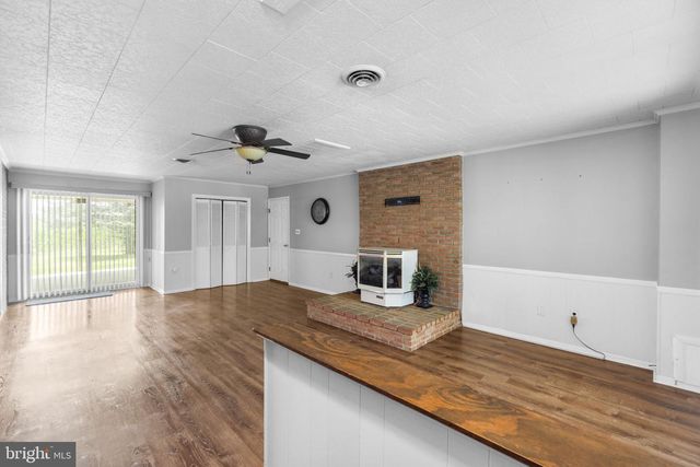 11840 WHITE HALL RD, Smithsburg, MD 21783
