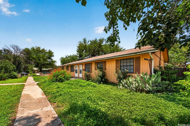 208 BEXAR DR, San Antonio, TX 78228