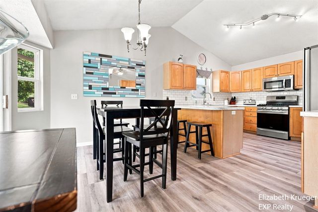 1031 Legacy Drive, Comstock Park, MI 49321