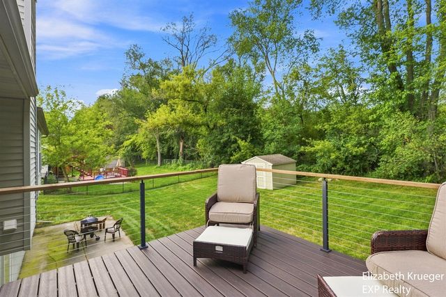 1031 Legacy Drive, Comstock Park, MI 49321
