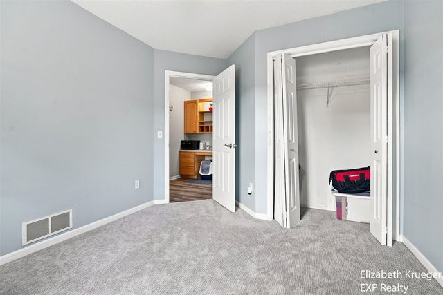 1031 Legacy Drive, Comstock Park, MI 49321