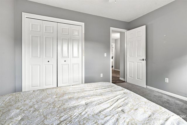 1031 Legacy Drive, Comstock Park, MI 49321