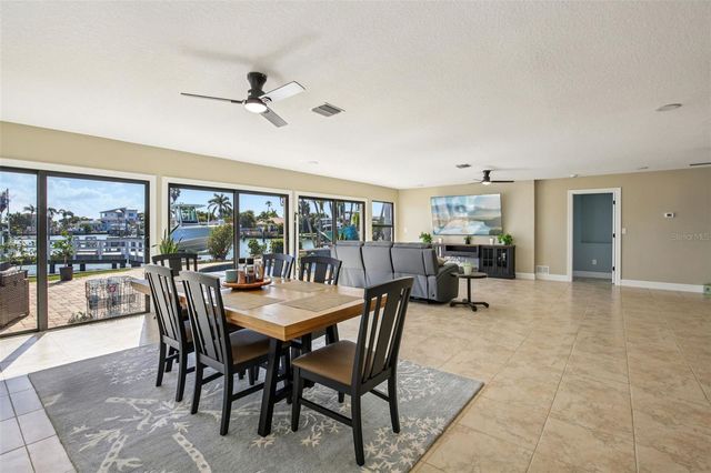 565 CRYSTAL DRIVE, Madeira Beach, FL 33708