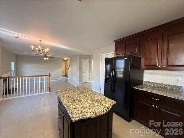 203 Almora Loop, Mooresville, NC 28115