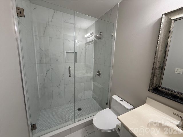 203 Almora Loop, Mooresville, NC 28115