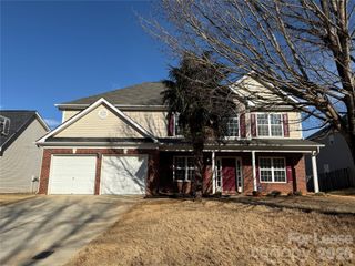 203 Almora Loop, Mooresville, NC 28115