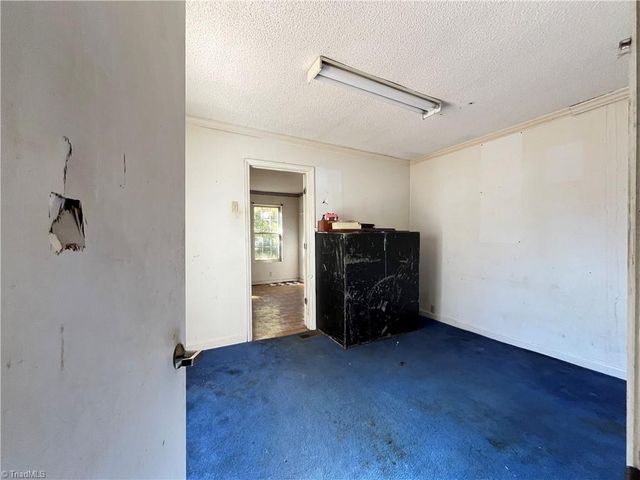 3014 Gilbert Street, Winston-salem, NC 27107