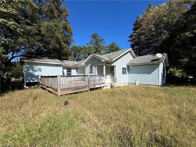 3014 Gilbert Street, Winston-salem, NC 27107