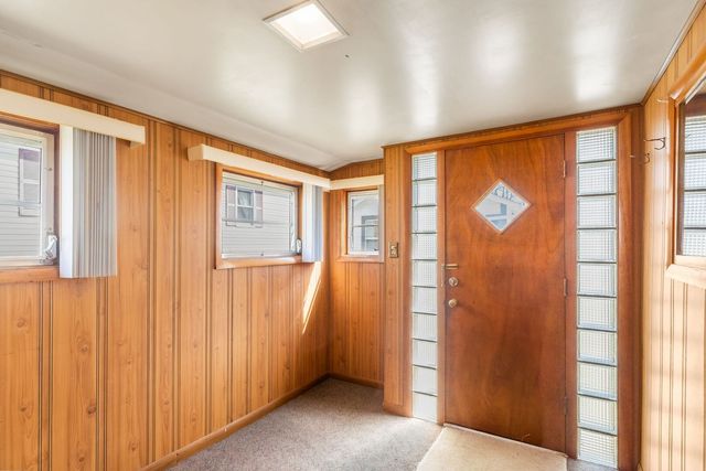 1906 River Terrace Drive, Johnsburg, IL 60051