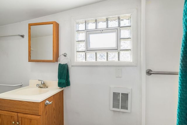 1906 River Terrace Drive, Johnsburg, IL 60051