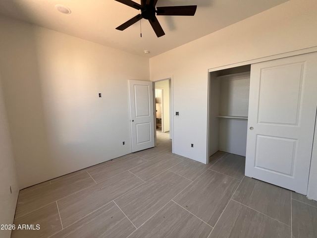 392 W LINCOLN Avenue, Coolidge, AZ 85128