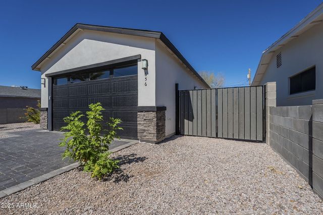 392 W LINCOLN Avenue, Coolidge, AZ 85128