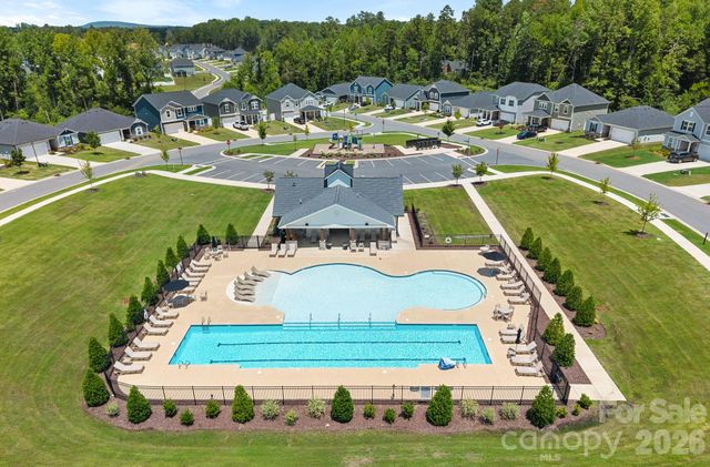 4401 Grisham Drive, Denver, NC 28037