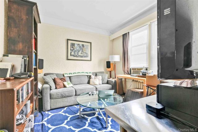 2334 28th Street, Astoria, NY 11105