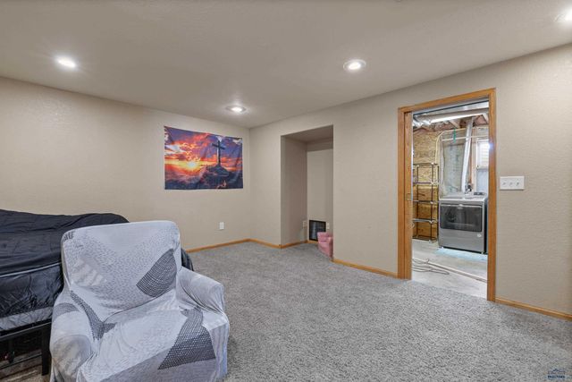 5391 S PITCH DR, Rapid City, SD 57703