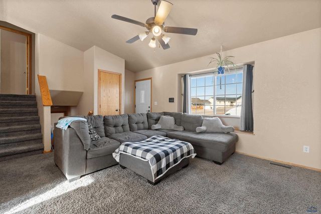 5391 S PITCH DR, Rapid City, SD 57703