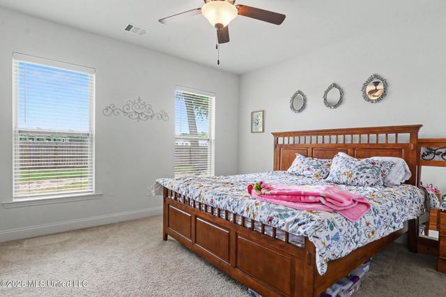 13232 W Jackson Lee Drive, Ocean Springs, MS 39564