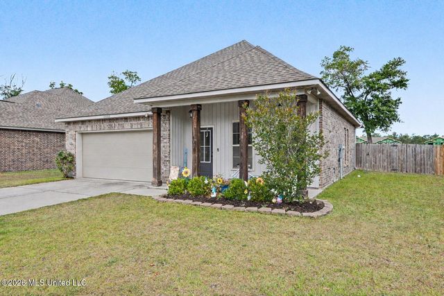 13232 W Jackson Lee Drive, Ocean Springs, MS 39564
