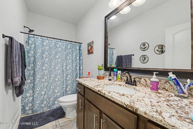 13232 W Jackson Lee Drive, Ocean Springs, MS 39564