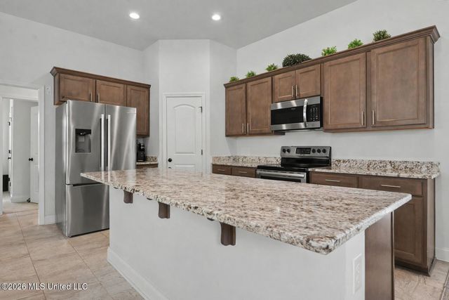 13232 W Jackson Lee Drive, Ocean Springs, MS 39564