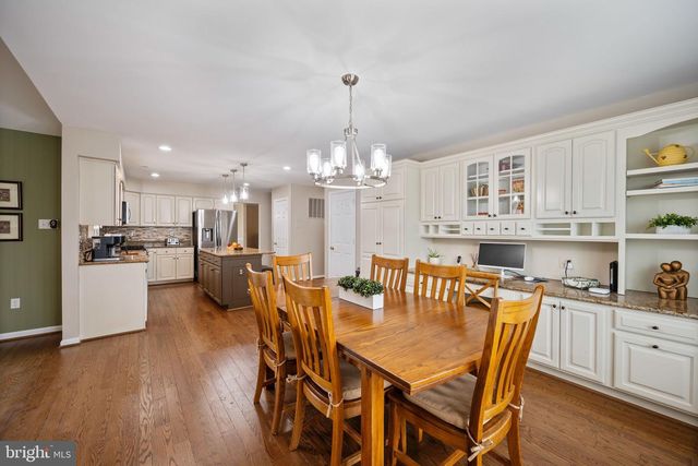 1008 SUMMER SWEET LN, Mount Airy, MD 21771