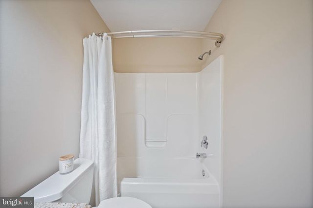 1008 SUMMER SWEET LN, Mount Airy, MD 21771