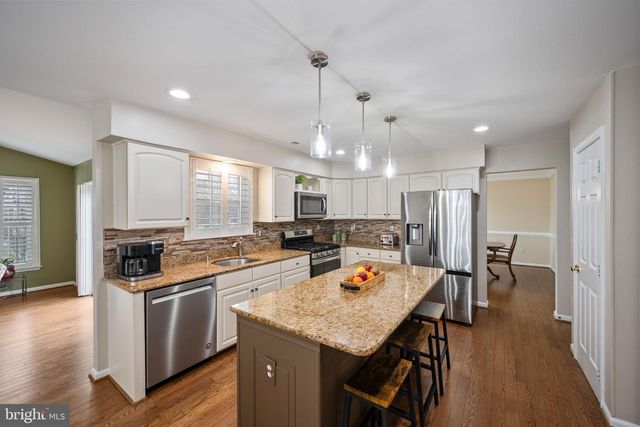 1008 SUMMER SWEET LN, Mount Airy, MD 21771