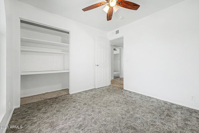 7208 W SUNNYSLOPE Lane, Peoria, AZ 85345