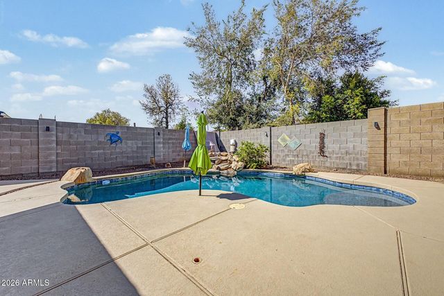 7208 W SUNNYSLOPE Lane, Peoria, AZ 85345