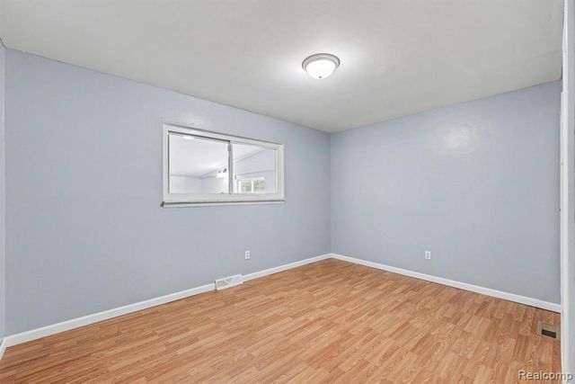 25237 Malvina Avenue, Warren, MI 48089