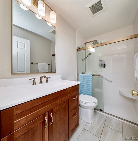 2617 Hampton Road C, St Charles, MO 63303