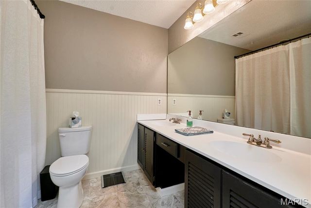 2617 Hampton Road C, St Charles, MO 63303