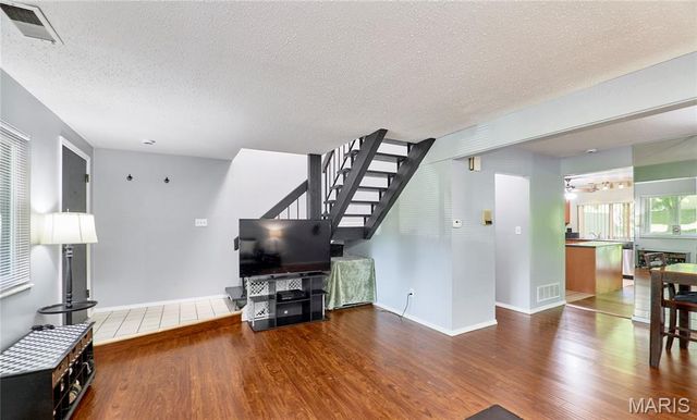 2617 Hampton Road C, St Charles, MO 63303