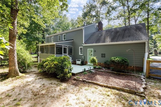 1433 Shirlton Rd, Midlothian, VA 23114