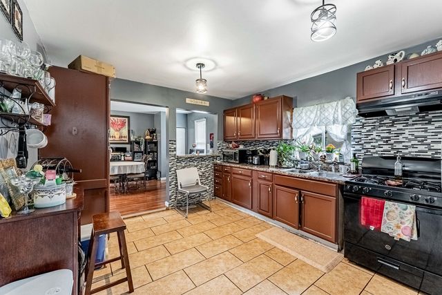 408 Gardner Street, Joliet, IL 60433