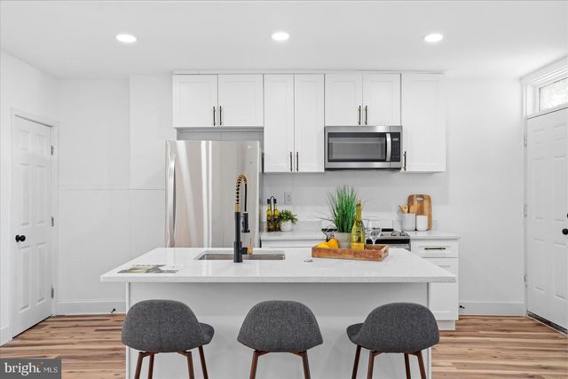 1624 CHILTON ST, Baltimore, MD 21218