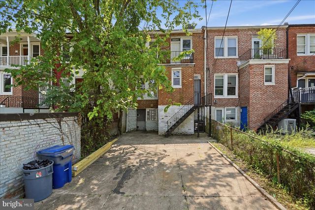 1624 CHILTON ST, Baltimore, MD 21218