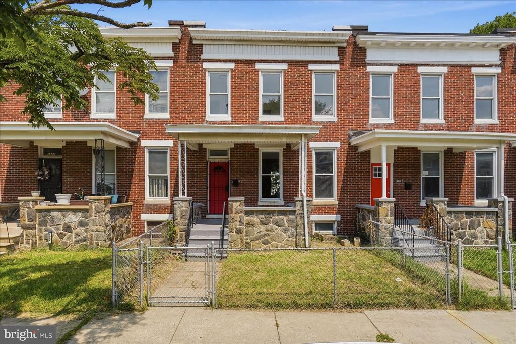 1624 CHILTON ST, Baltimore, MD 21218