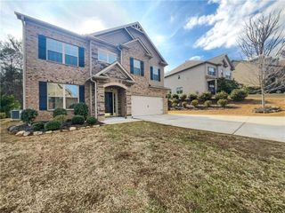 198 Hickory Pointe Drive, Acworth, GA 30101