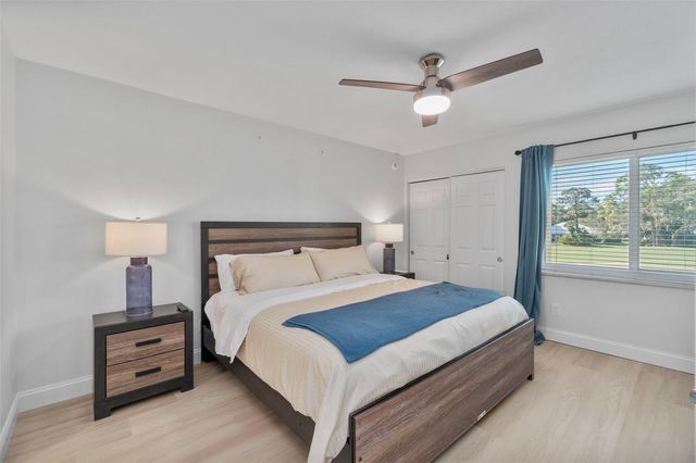 433 CERROMAR LANE 441, Venice, FL 34293