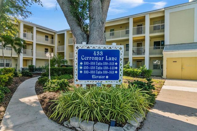 433 CERROMAR LANE 441, Venice, FL 34293