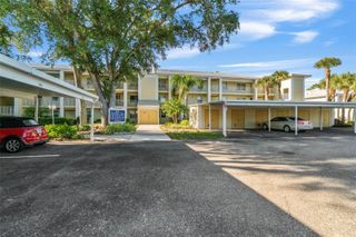 433 CERROMAR LANE 441, Venice, FL 34293