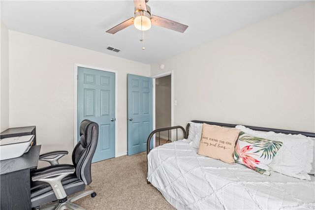 818 Saint Peter St, Corpus Christi, TX 78418