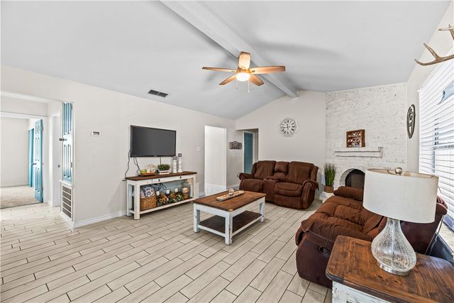 818 Saint Peter St, Corpus Christi, TX 78418