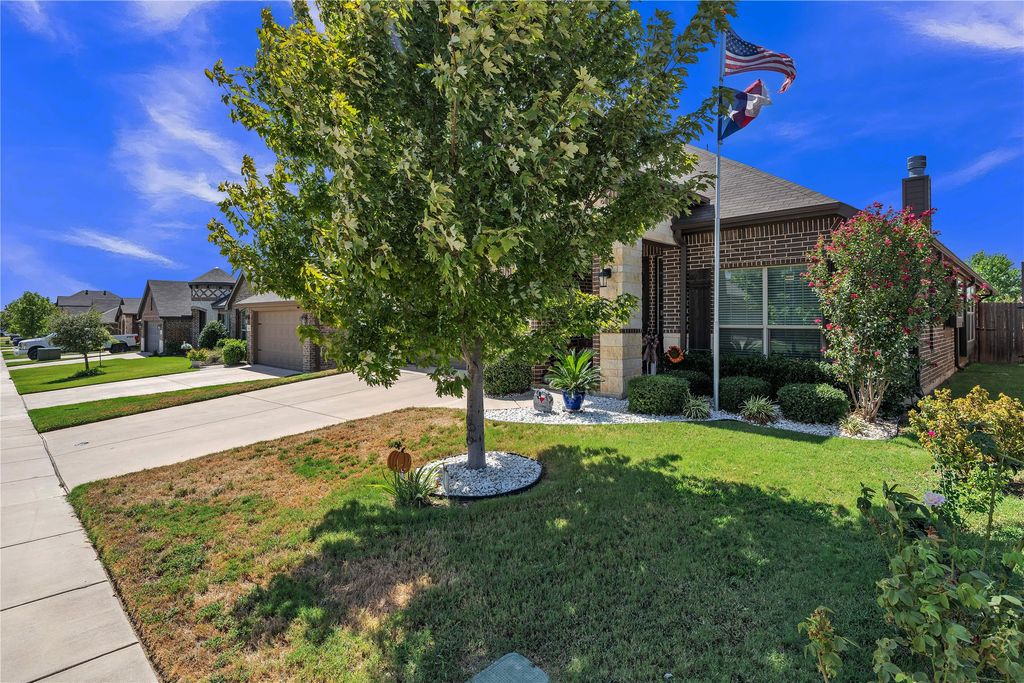 2524 Hadley Street, Weatherford, TX 76087 — photo 4