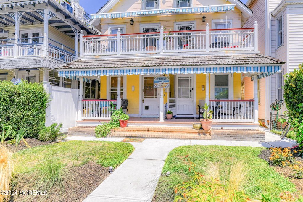 19 Webb Avenue, 1W, Ocean Grove, NJ 07756